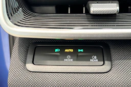sininen Volkswagen ID. Polo 2026 kuva 22.