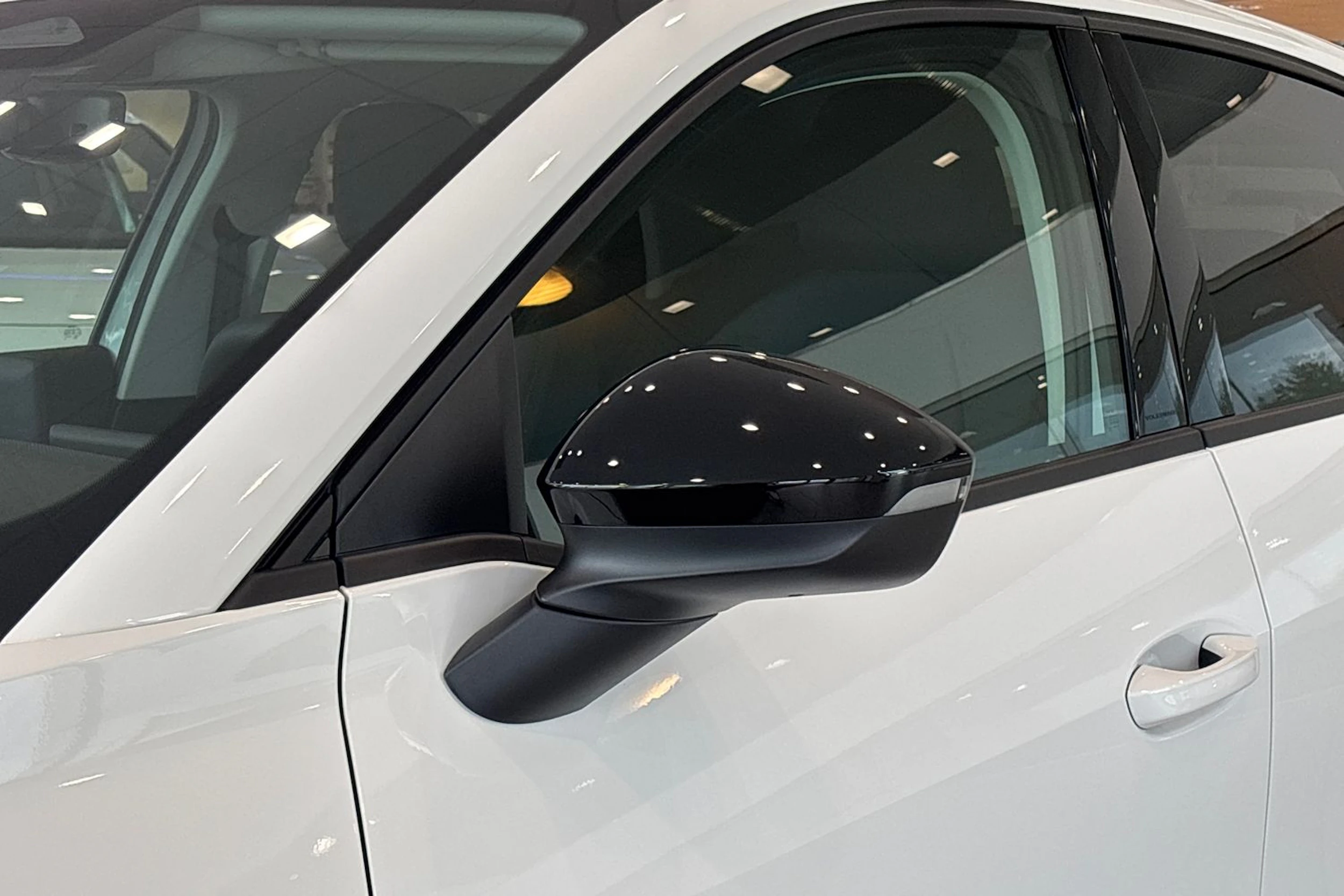 valkoinen Volkswagen ID. Polo 2026 kuva 13.