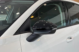 valkoinen Volkswagen ID. Polo 2026 kuva 13.