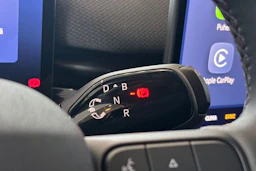 valkoinen Volkswagen ID. Polo 2026 kuva 28.
