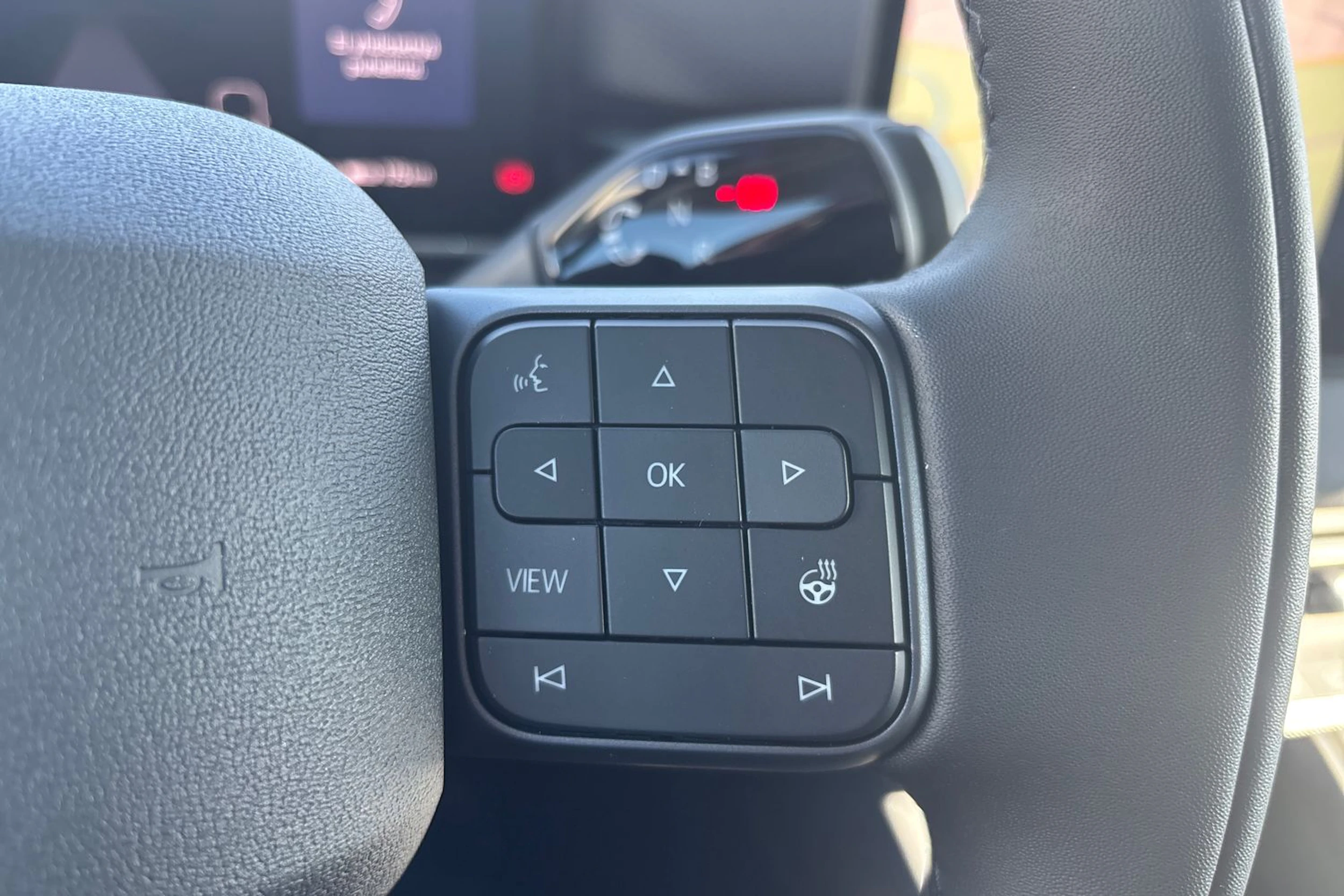 sininen Volkswagen ID. Polo 2027 kuva 12.