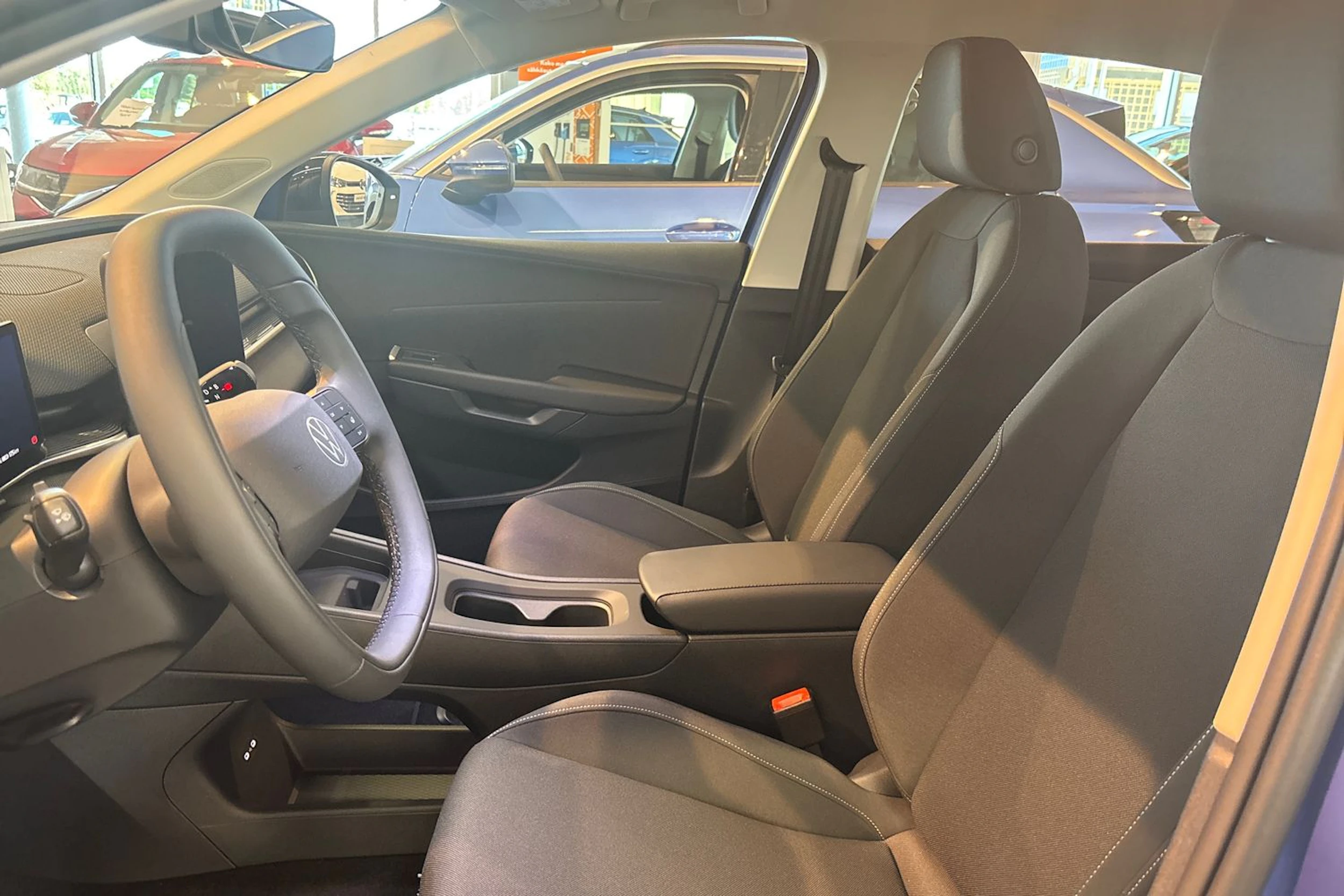 sininen Volkswagen ID. Polo 2027 kuva 20.