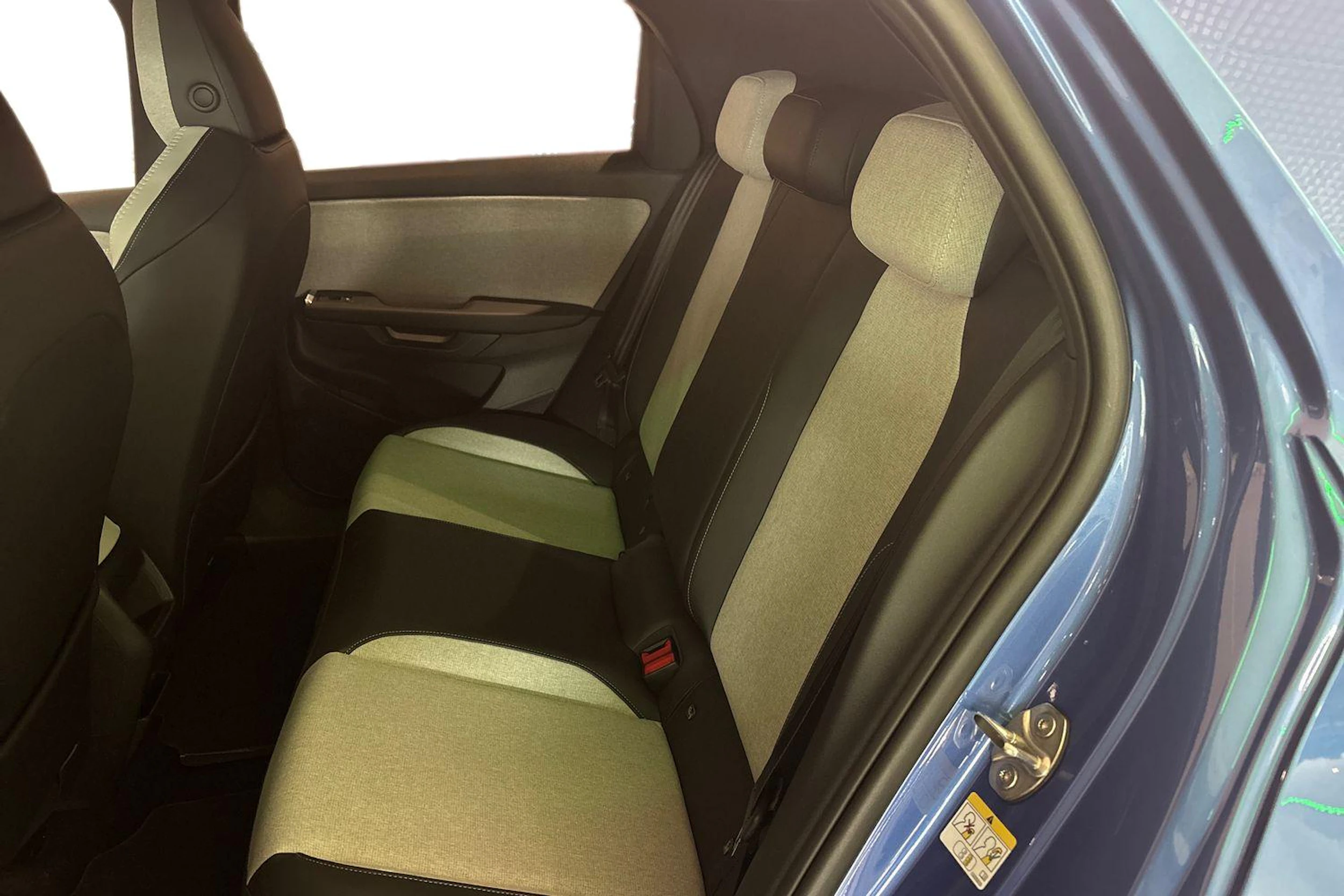 sininen Volkswagen ID. Polo 2026 kuva 8.