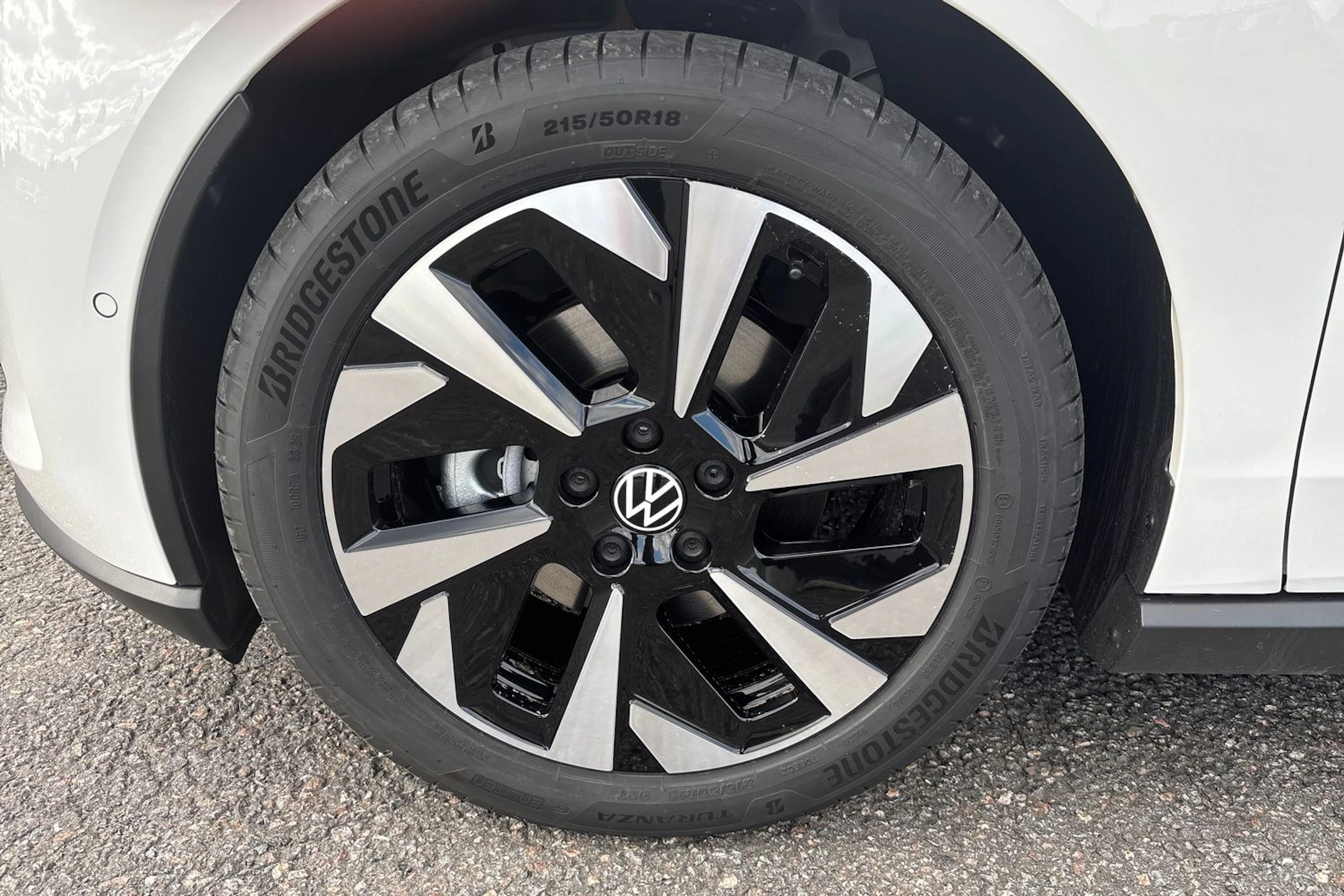 valkoinen Volkswagen ID. Polo 2026 kuva 10.