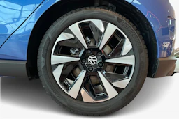 Sininen Volkswagen ID. Polo 2027 kuva 9.