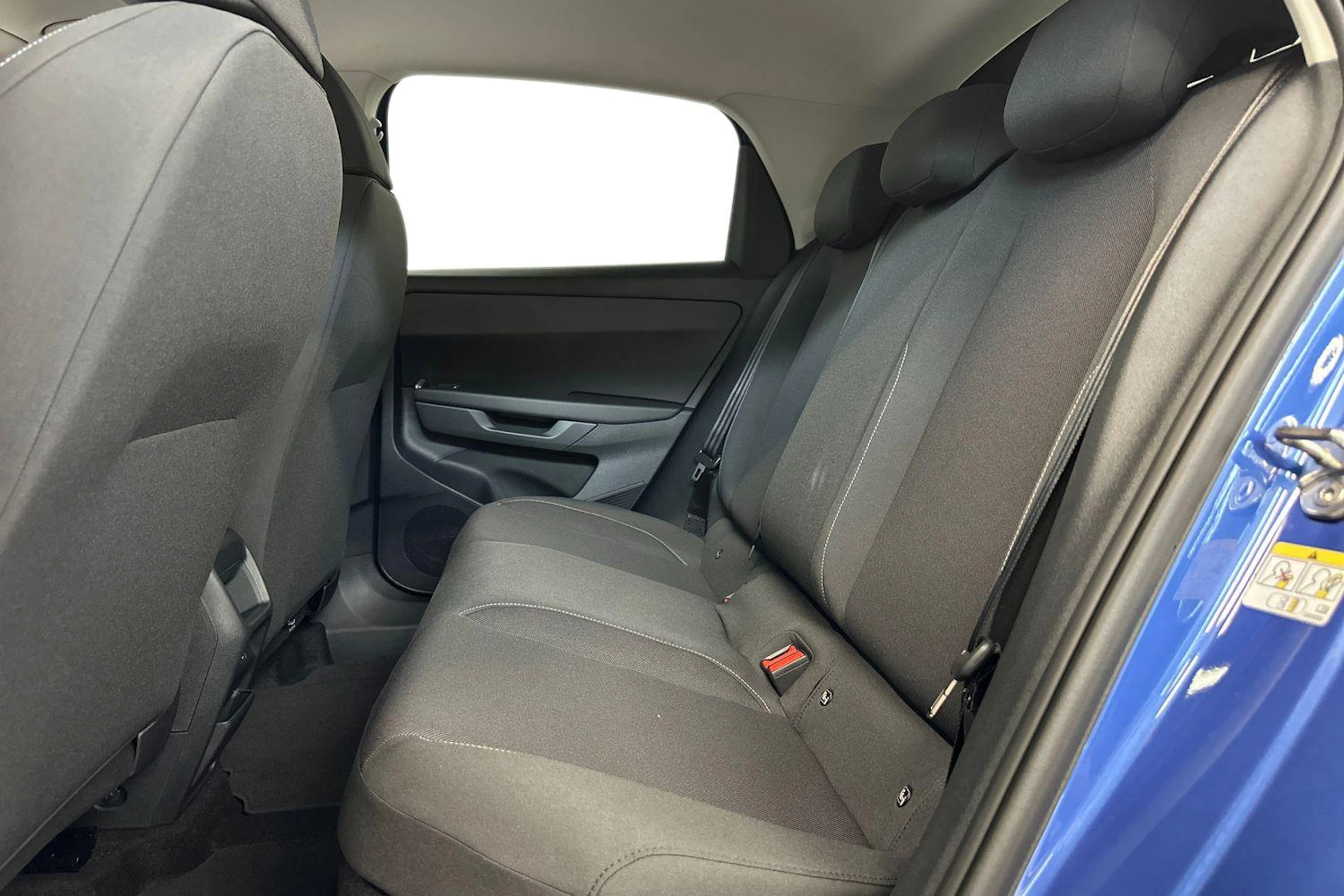 met. sininen Volkswagen ID. Polo 2027 kuva 8.