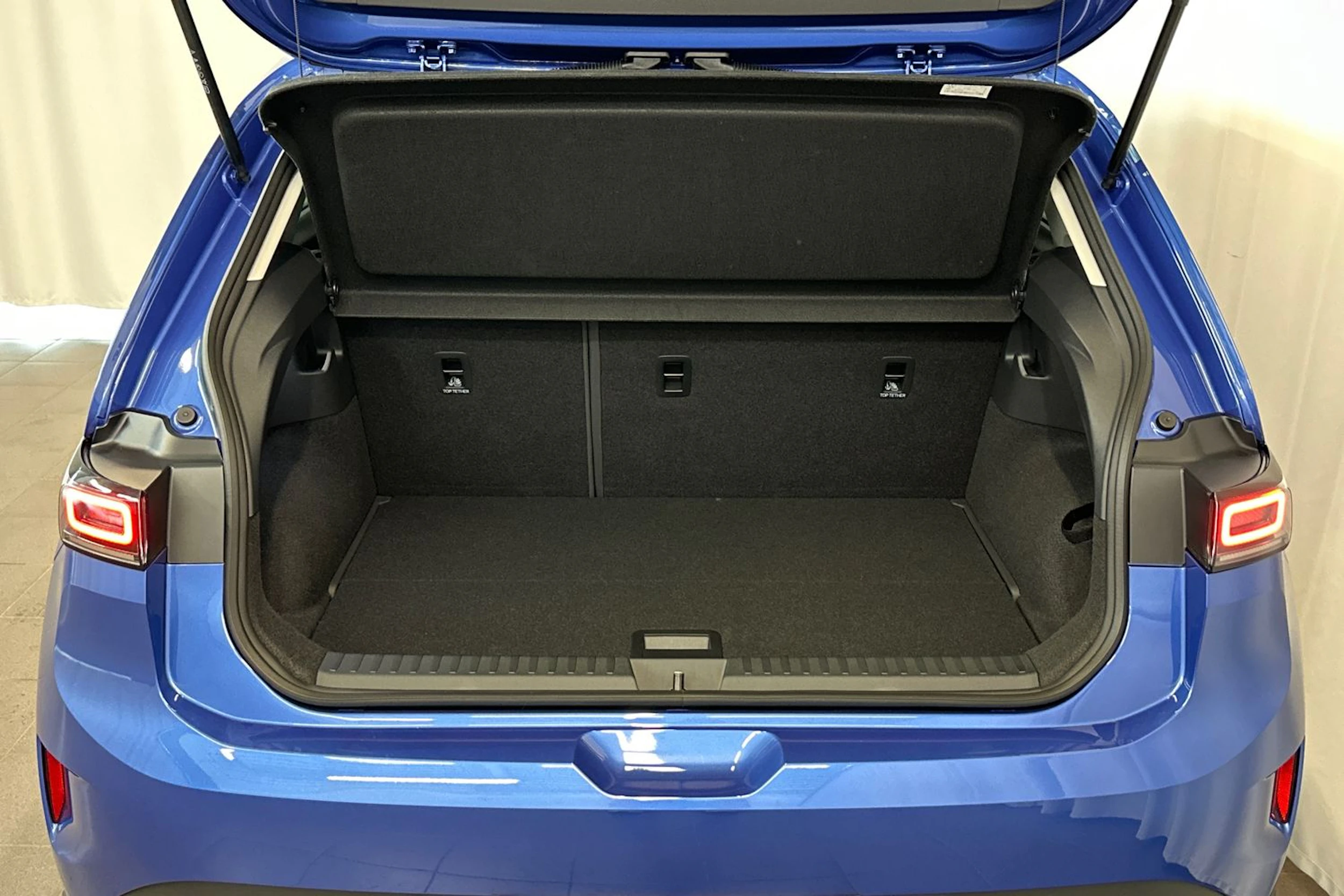 met. sininen Volkswagen ID. Polo 2027 kuva 10.