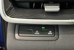 met. sininen Volkswagen ID. Polo 2027 kuva 12.