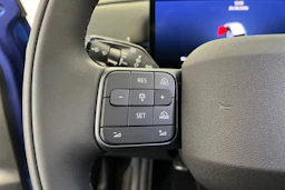 Sininen Volkswagen ID. Polo 2027 kuva 11.