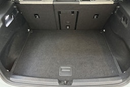 valkoinen Volkswagen ID.3 2020 kuva 11.