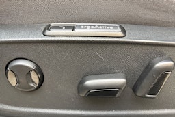 valkoinen Volkswagen ID.3 2020 kuva 17.