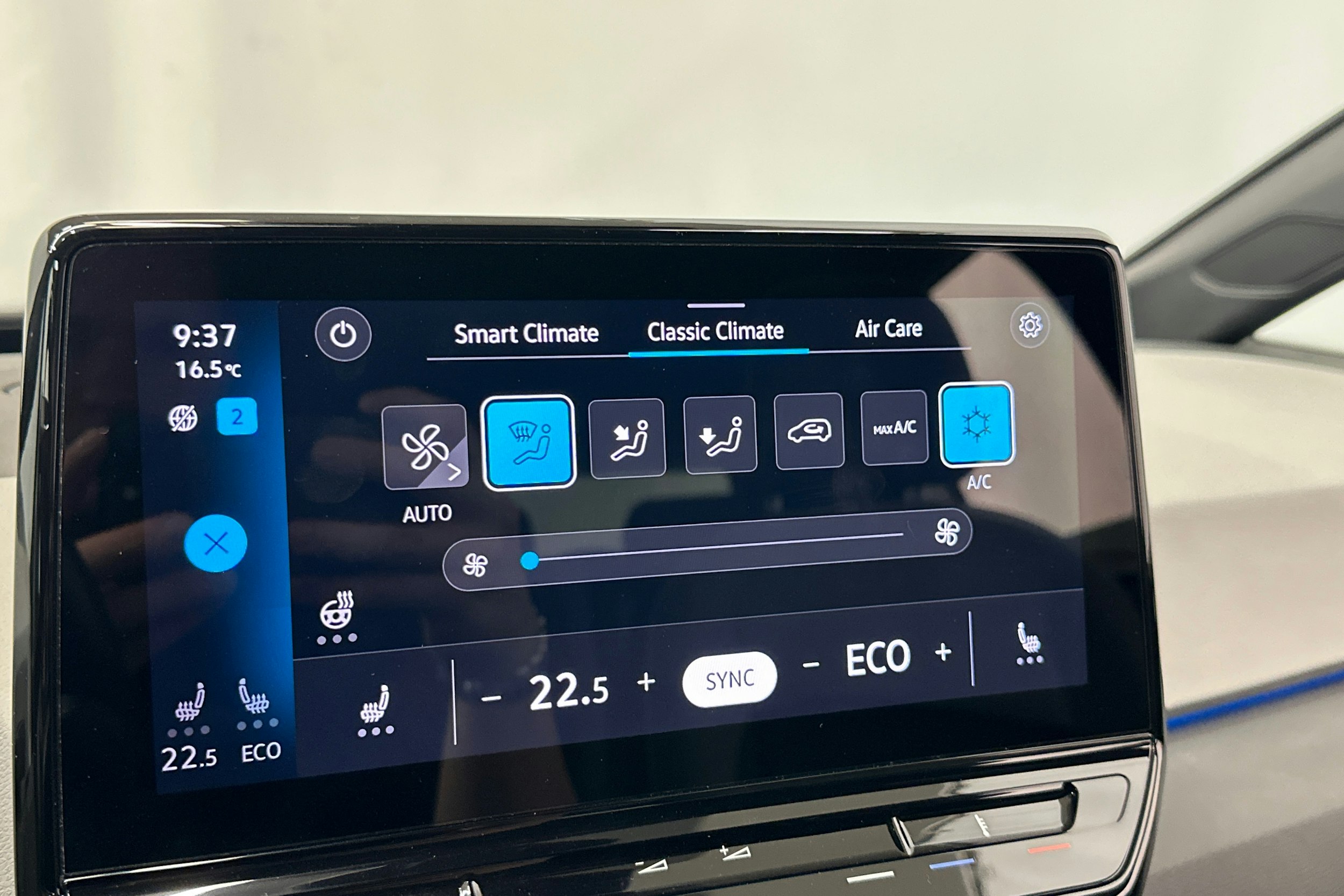 harmaa Volkswagen ID.3 2020 kuva 24.