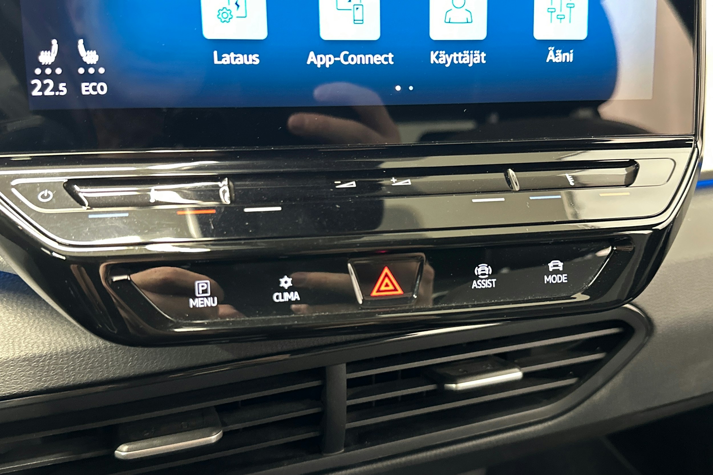 harmaa Volkswagen ID.3 2020 kuva 26.