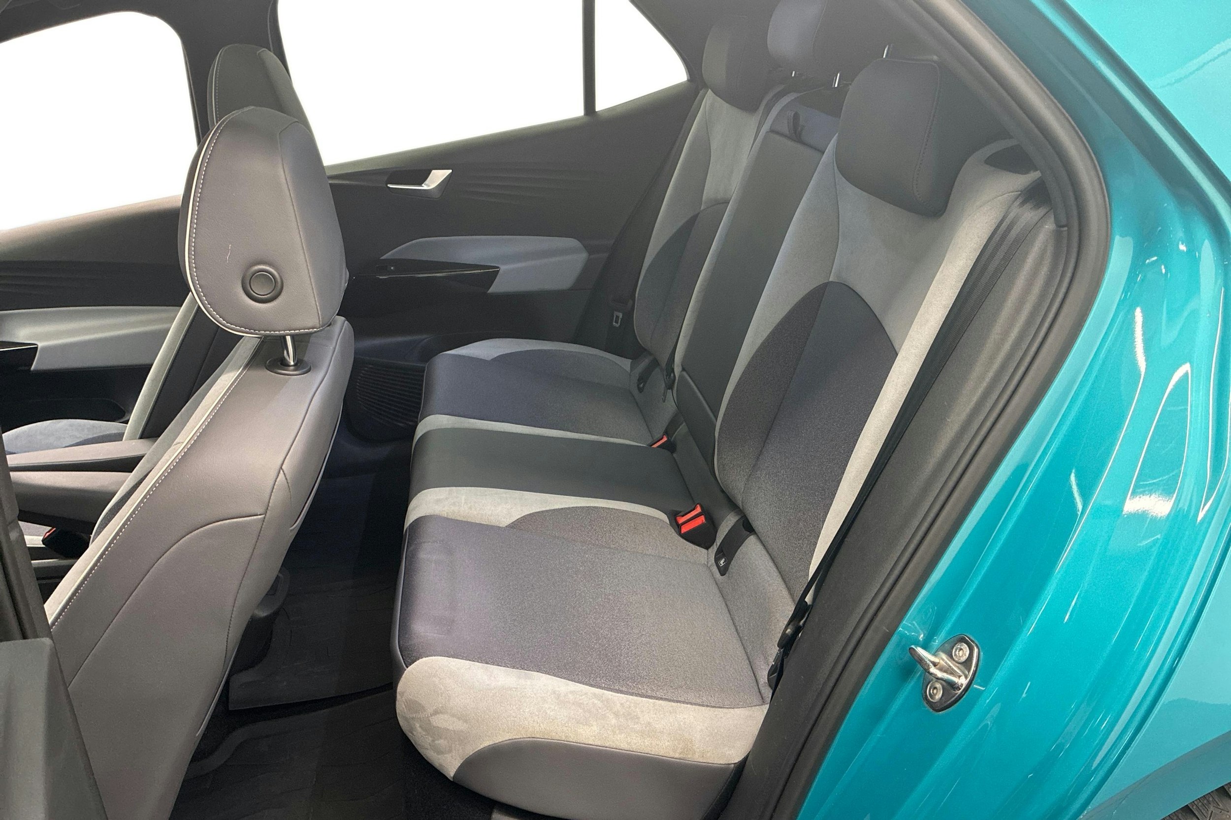 sininen Volkswagen ID.3 2020 kuva 10.