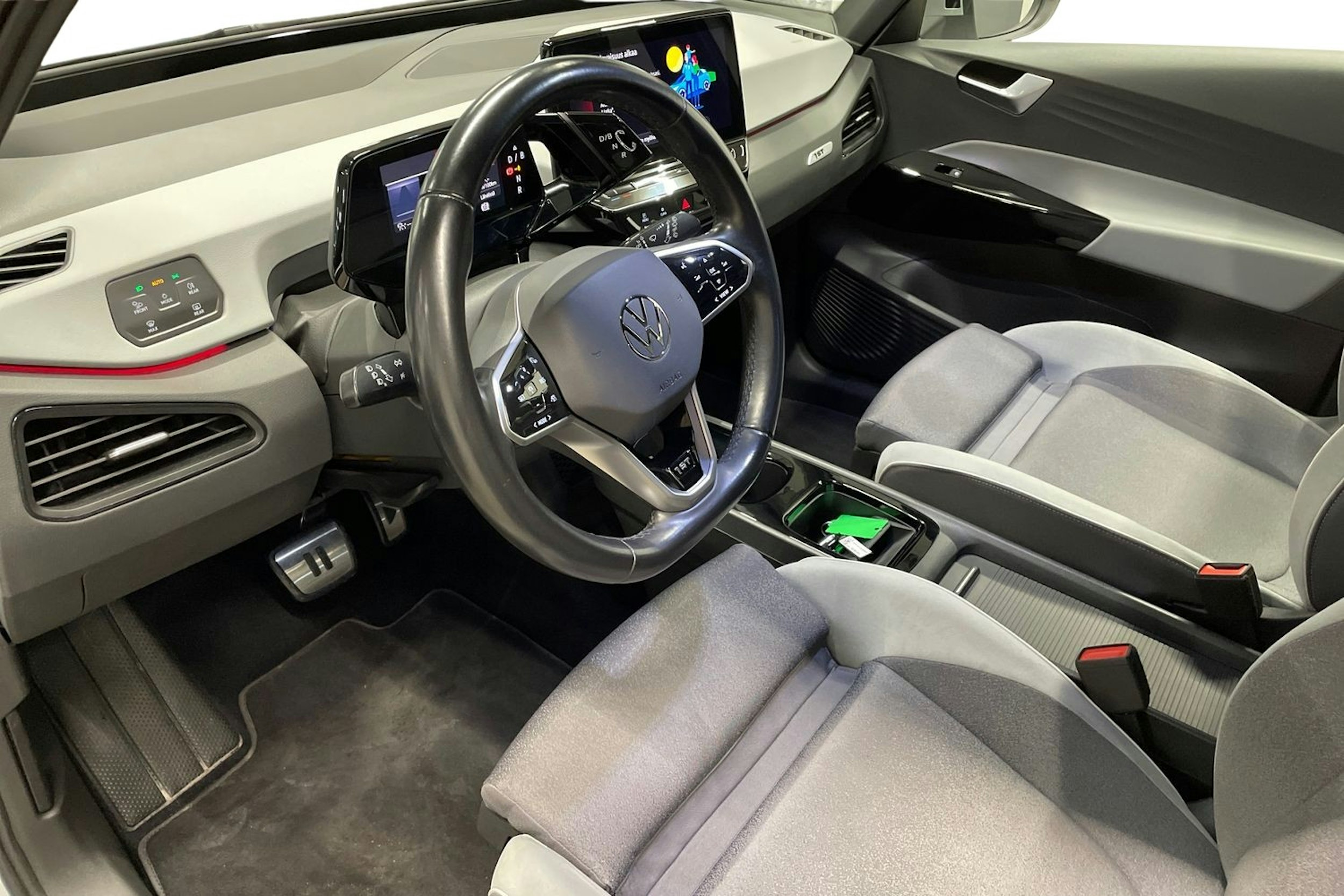 valkoinen Volkswagen ID.3 2020 kuva 7.