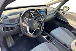 valkoinen Volkswagen ID.3 2020 kuva 3.