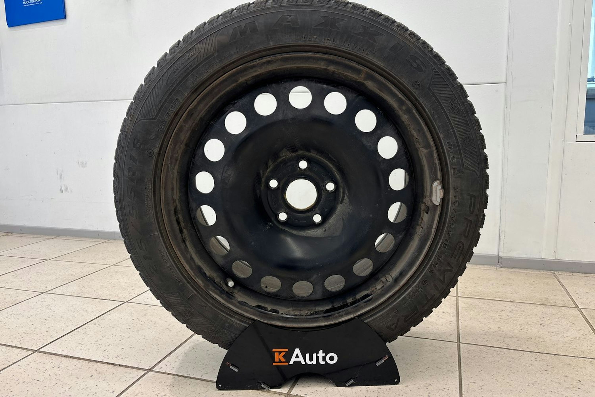 valkoinen Volkswagen ID.3 2020 kuva 26.