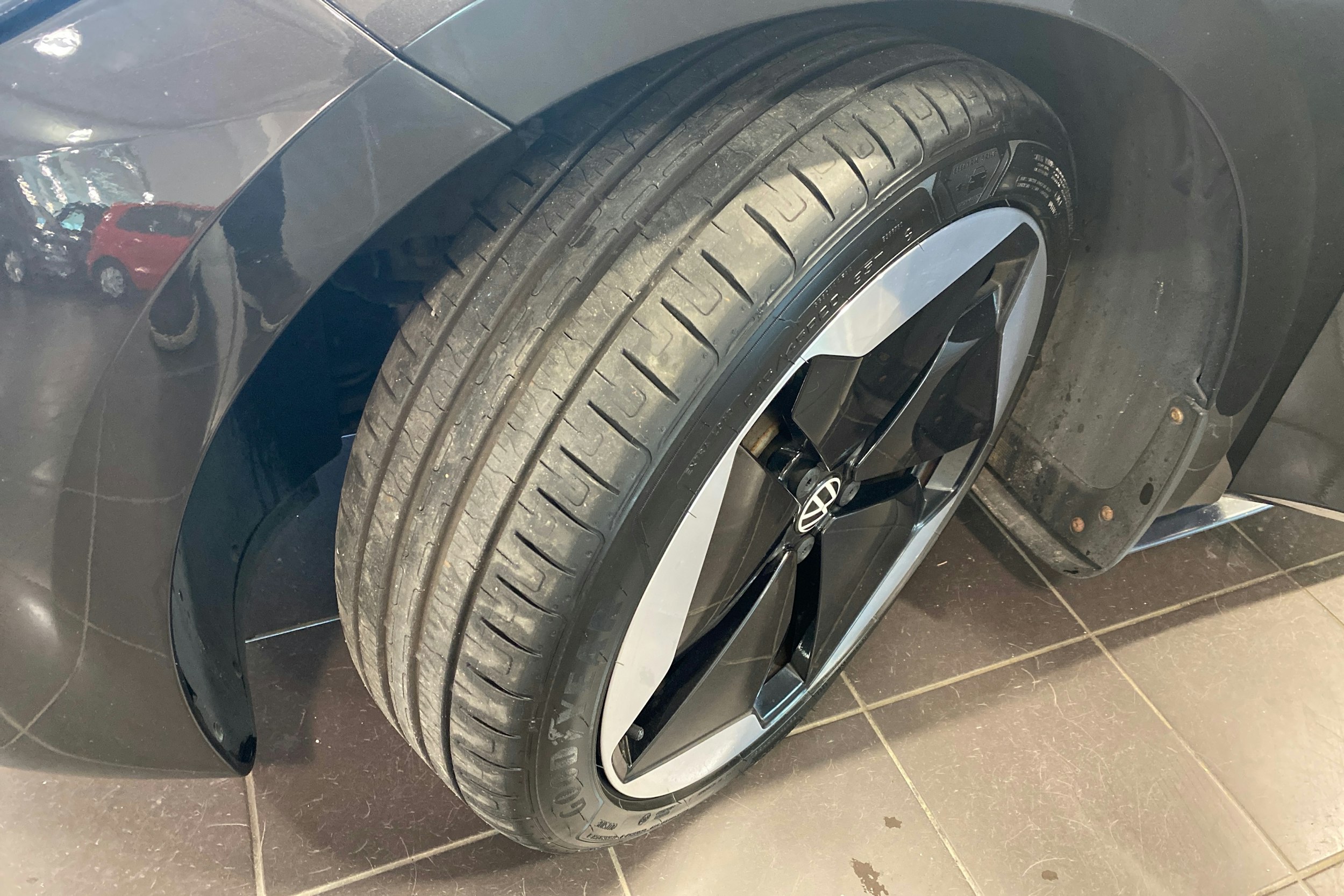 harmaa Volkswagen ID.3 2020 kuva 16.