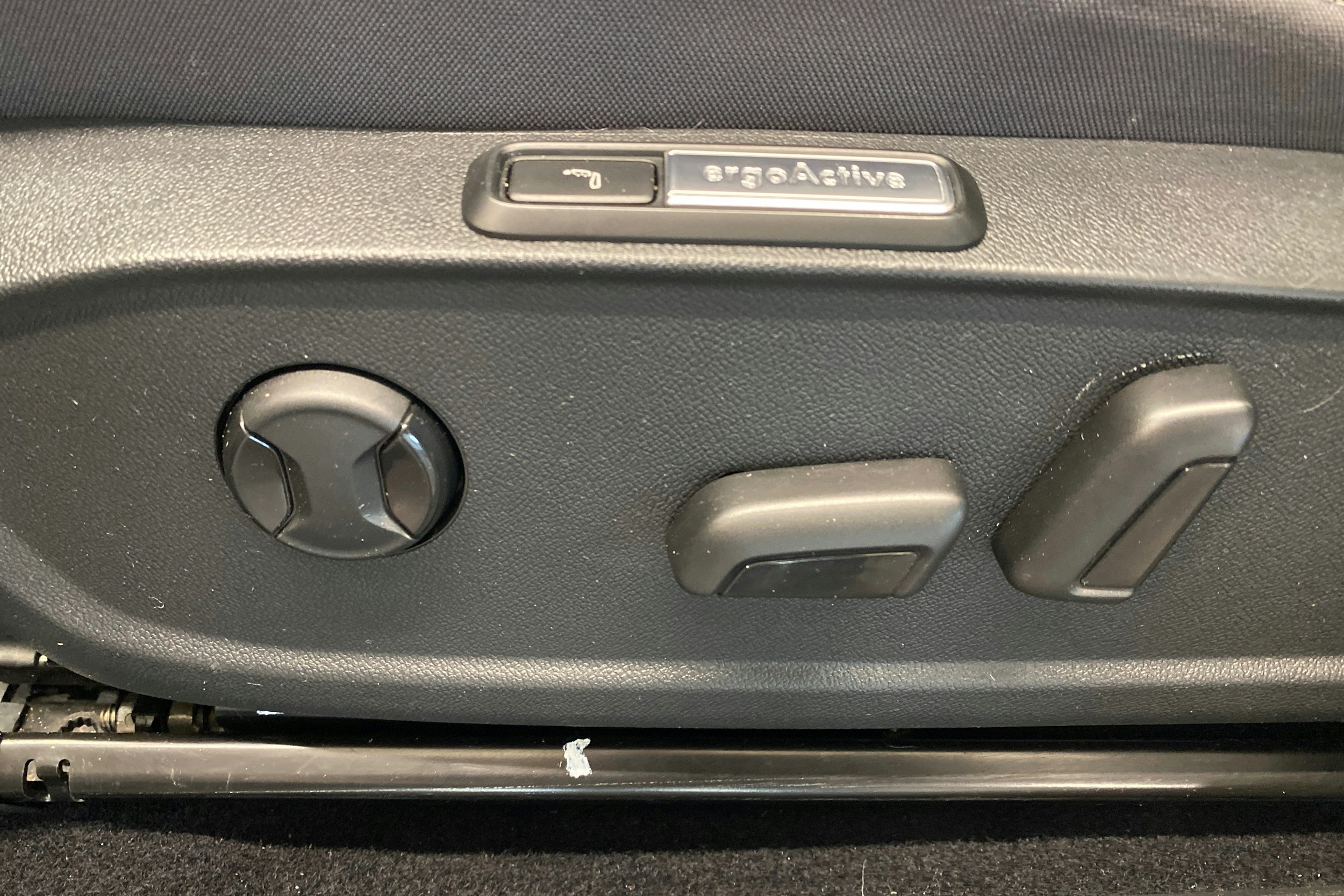 harmaa Volkswagen ID.3 2020 kuva 24.