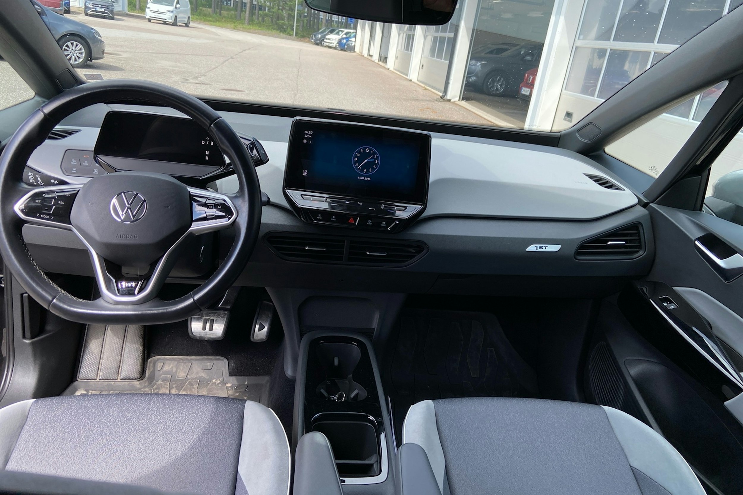 harmaa Volkswagen ID.3 2020 kuva 20.