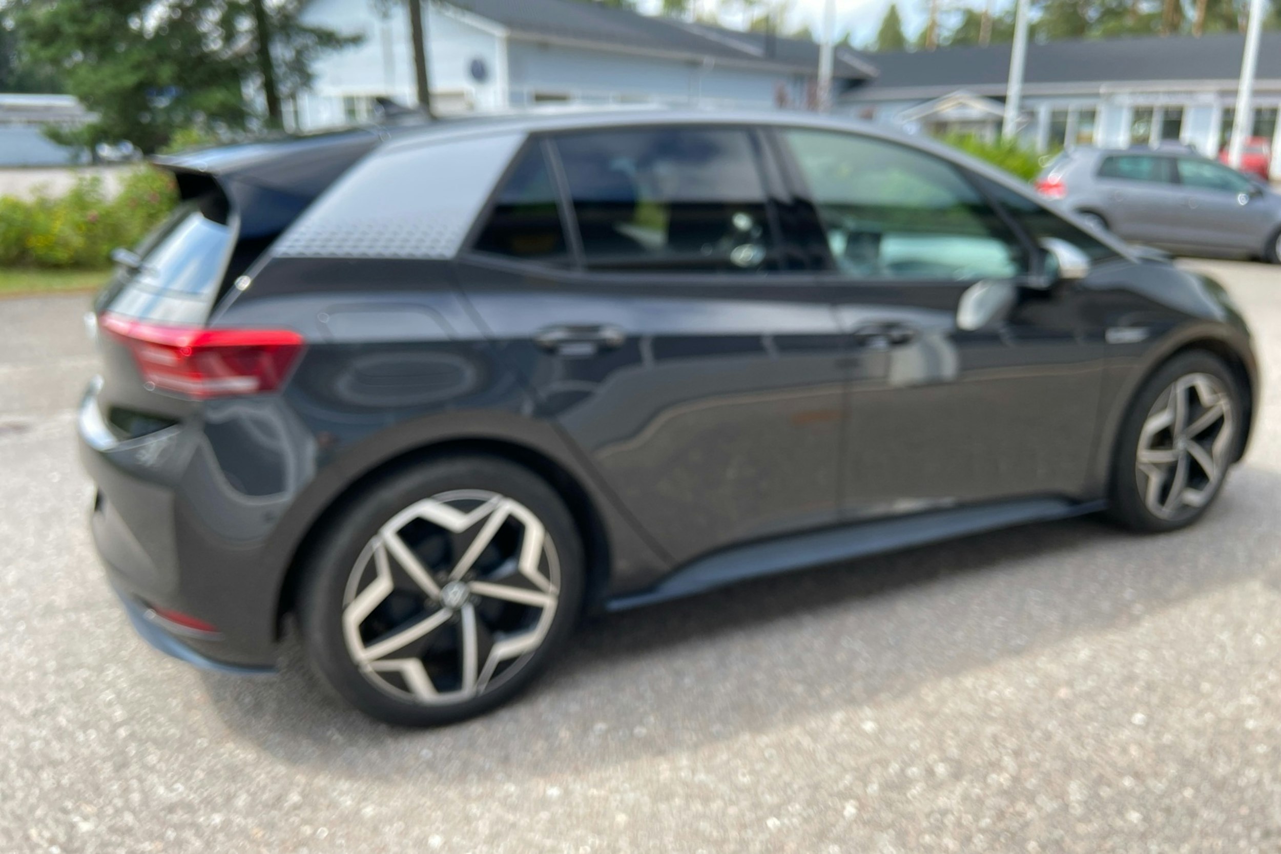 harmaa Volkswagen ID.3 2020 kuva 28.
