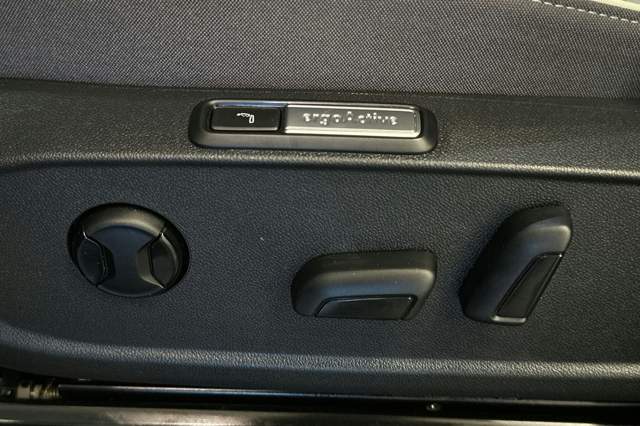 turkoosi Volkswagen ID.3 2020 kuva 13.