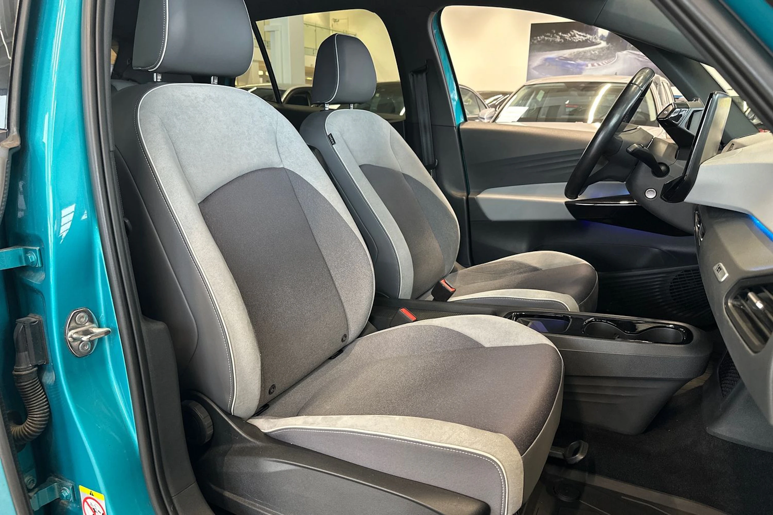 turkoosi Volkswagen ID.3 2020 kuva 18.