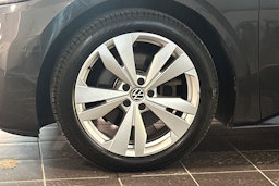 harmaa Volkswagen ID.3 2020 kuva 13.