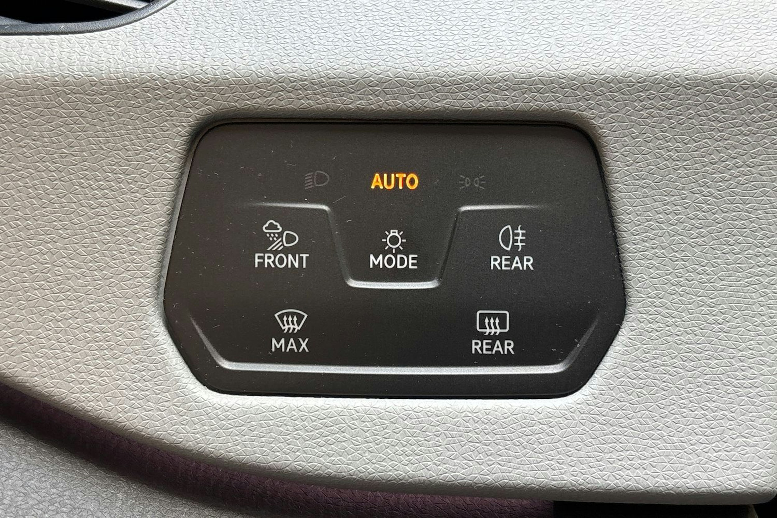 harmaa Volkswagen ID.3 2020 kuva 18.