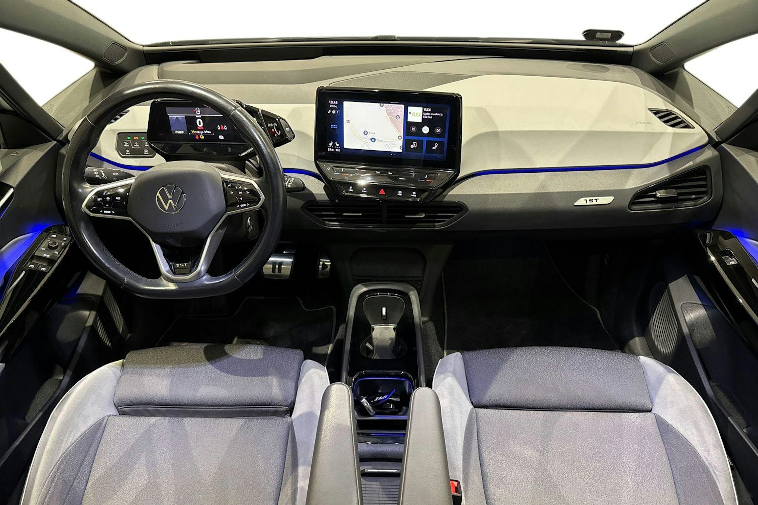 valkoinen Volkswagen ID.3 2020 kuva 9.