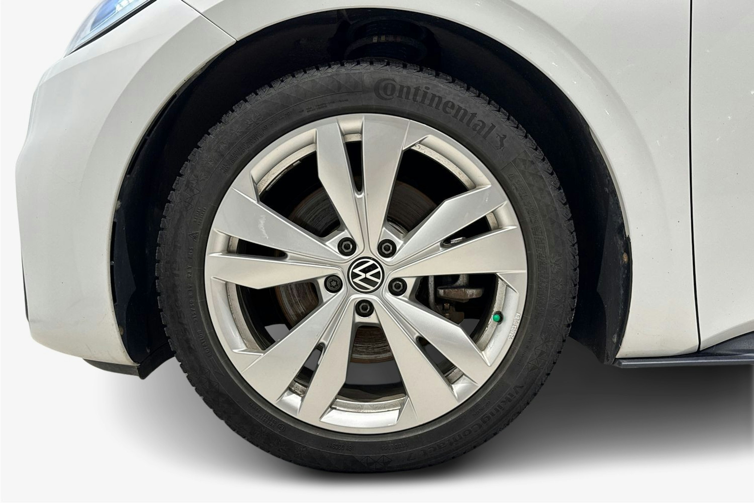 valkoinen Volkswagen ID.3 2020 kuva 11.