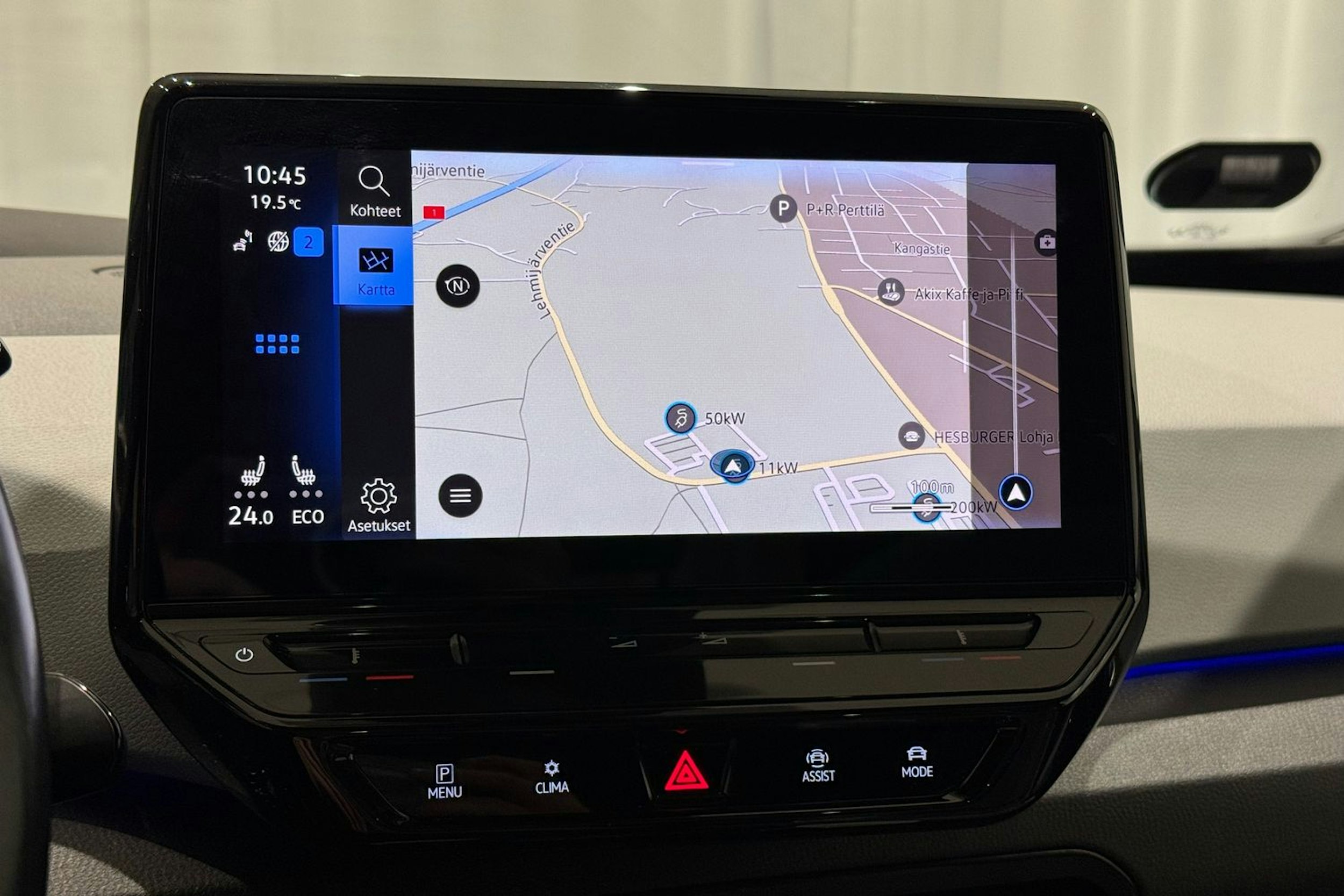 valkoinen Volkswagen ID.3 2020 kuva 25.