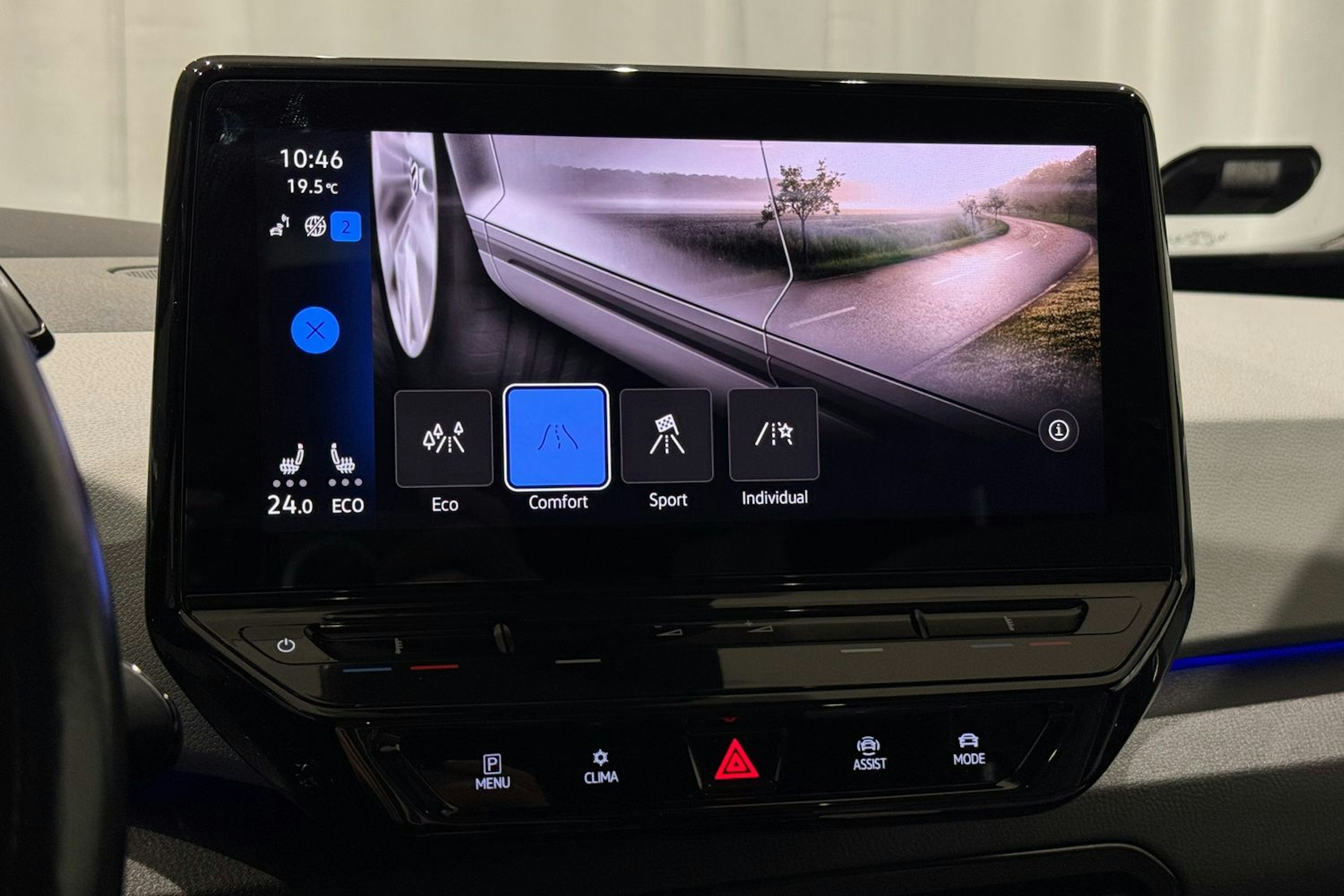 valkoinen Volkswagen ID.3 2020 kuva 31.