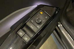 harmaa Volkswagen ID.3 2020 kuva 28.