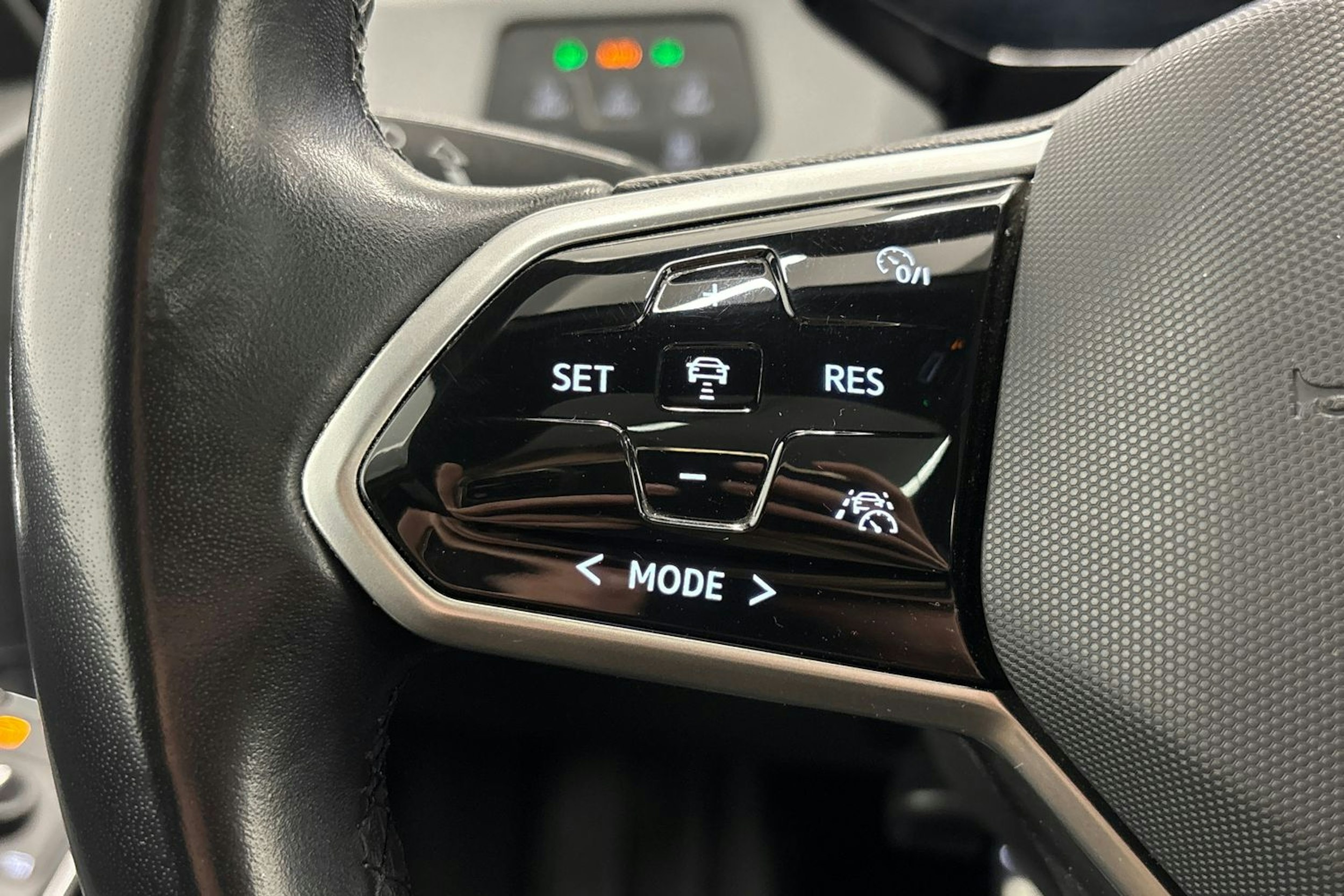 harmaa Volkswagen ID.3 2020 kuva 17.