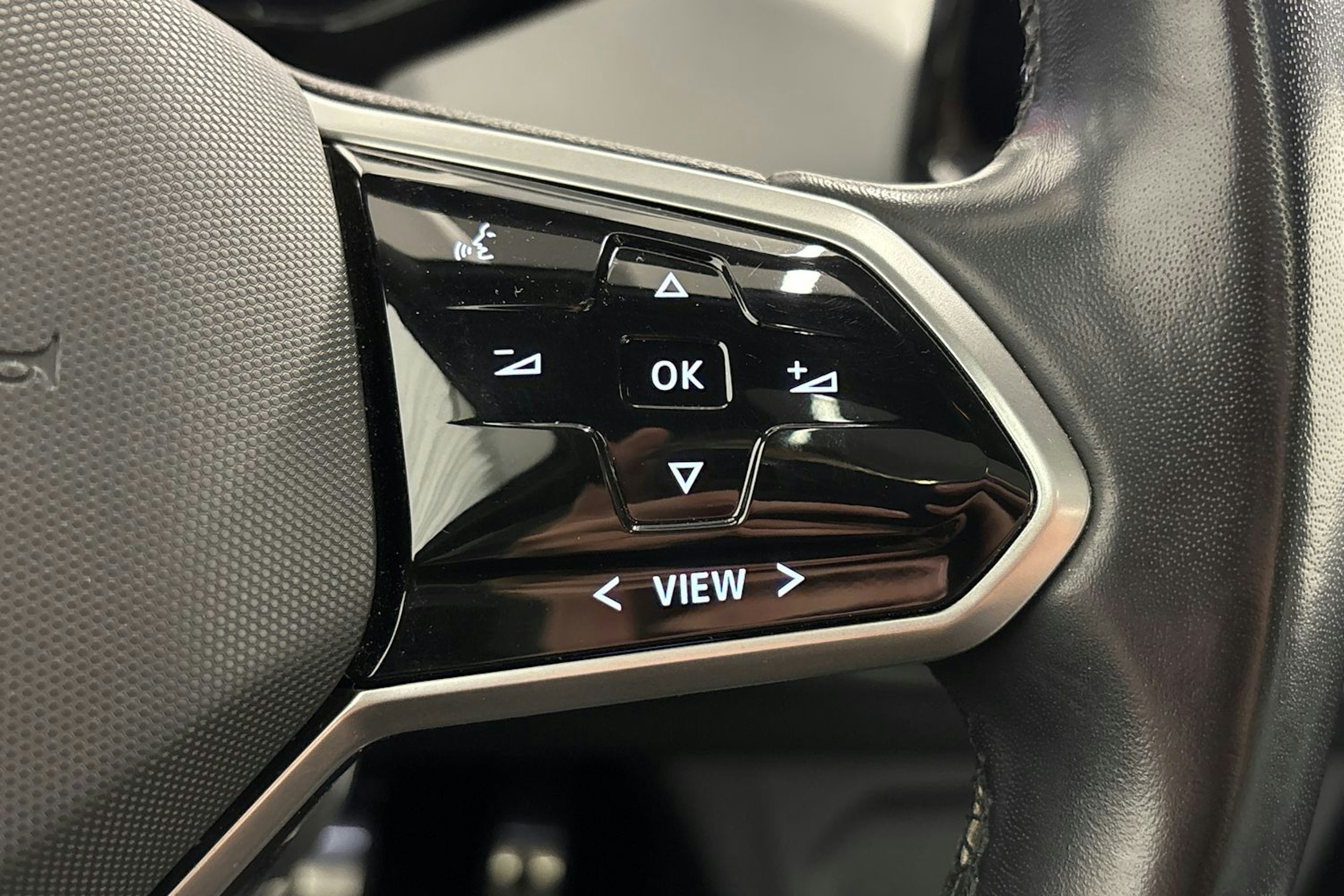 harmaa Volkswagen ID.3 2020 kuva 18.