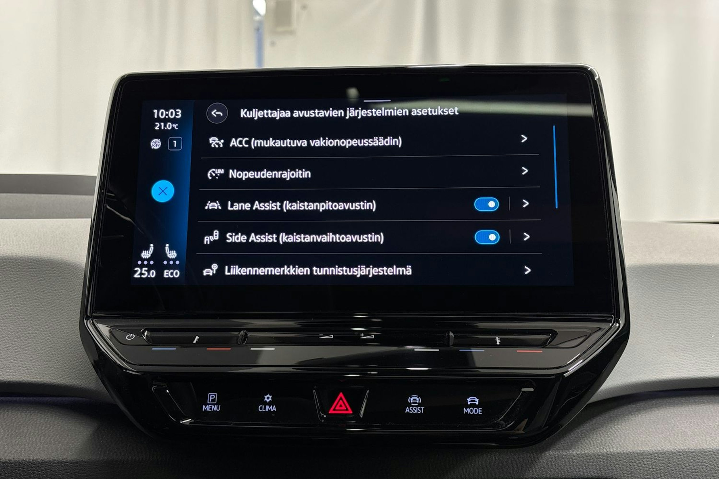 harmaa Volkswagen ID.3 2020 kuva 21.