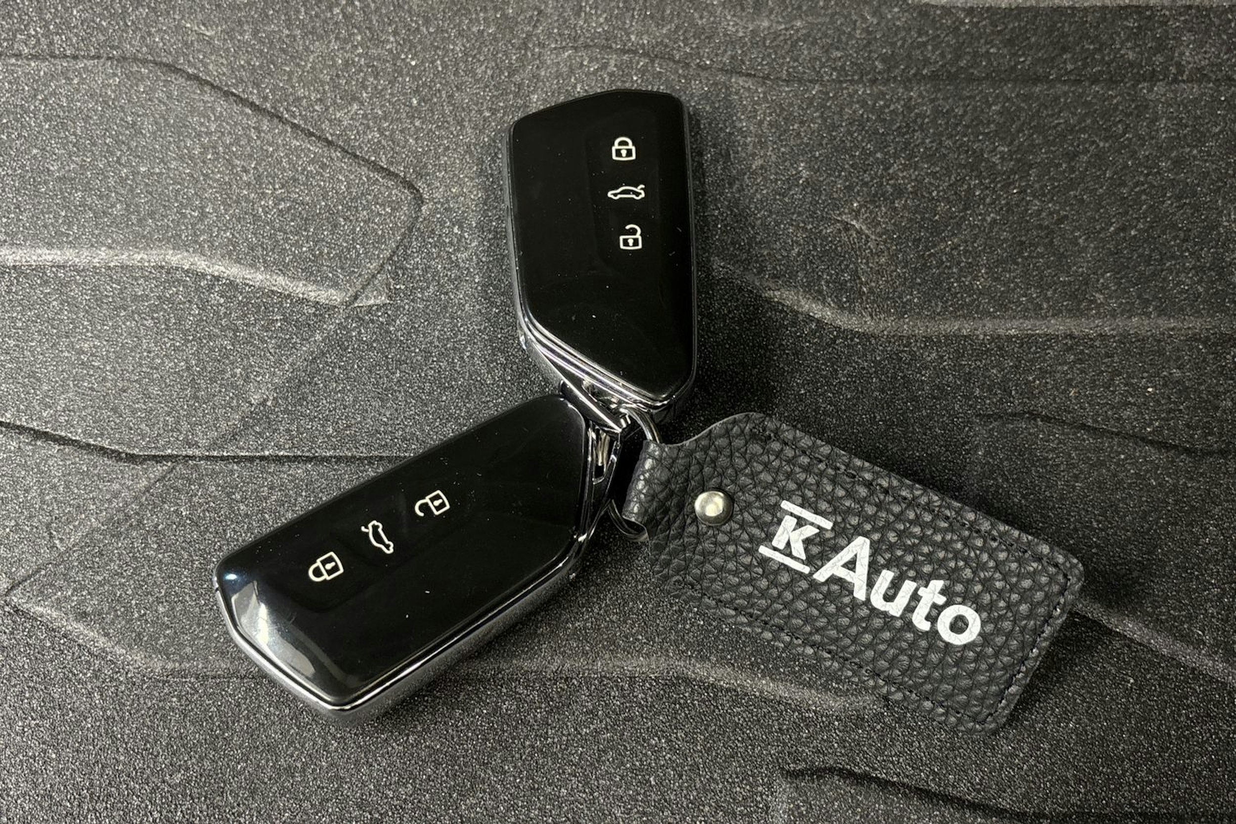 harmaa Volkswagen ID.3 2020 kuva 30.