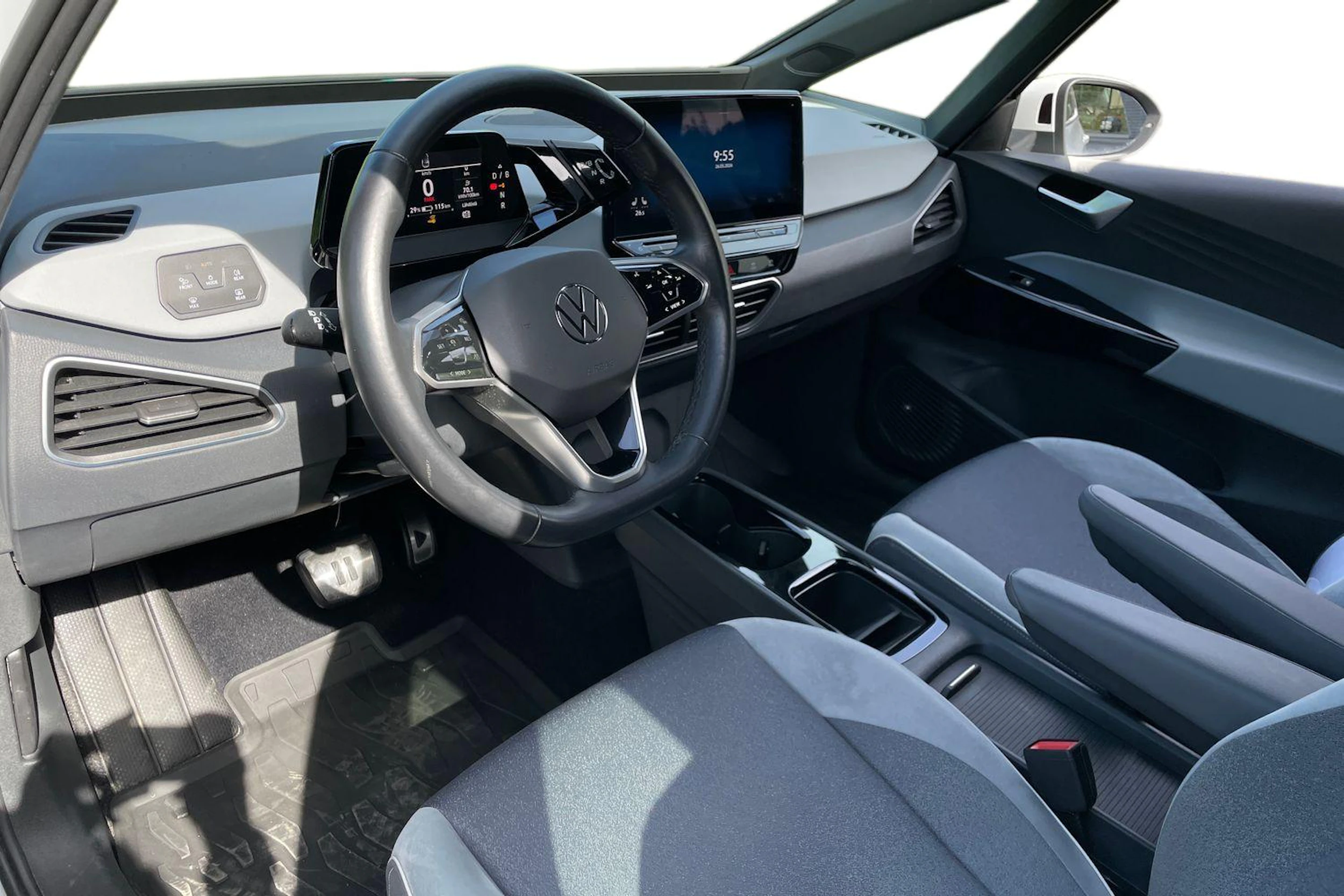 valkoinen Volkswagen ID.3 2021 kuva 8.