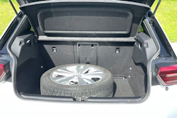 valkoinen Volkswagen ID.3 2021 kuva 15.