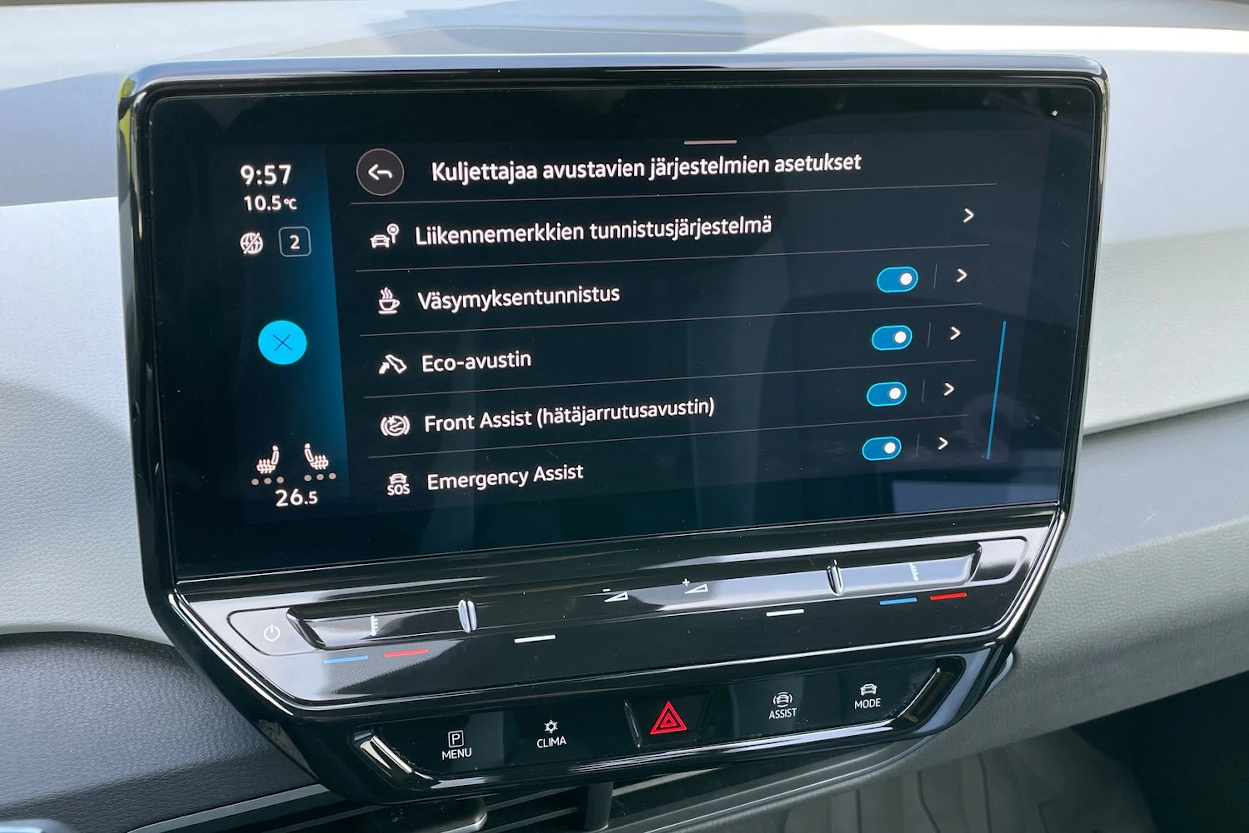 valkoinen Volkswagen ID.3 2021 kuva 21.