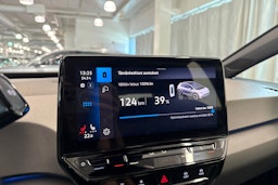 valkoinen Volkswagen ID.3 2021 kuva 27.