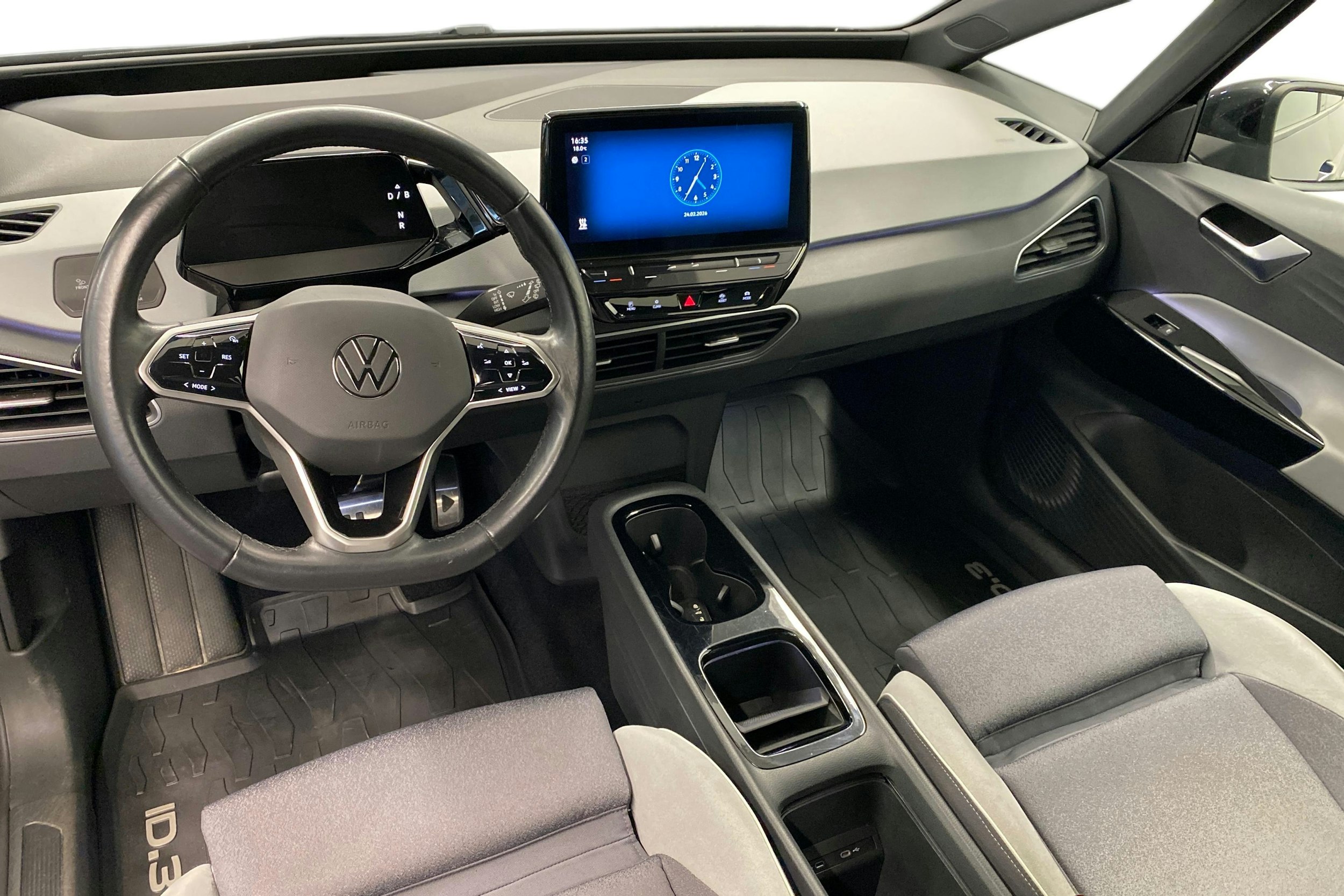 harmaa Volkswagen ID.3 2021 kuva 9.