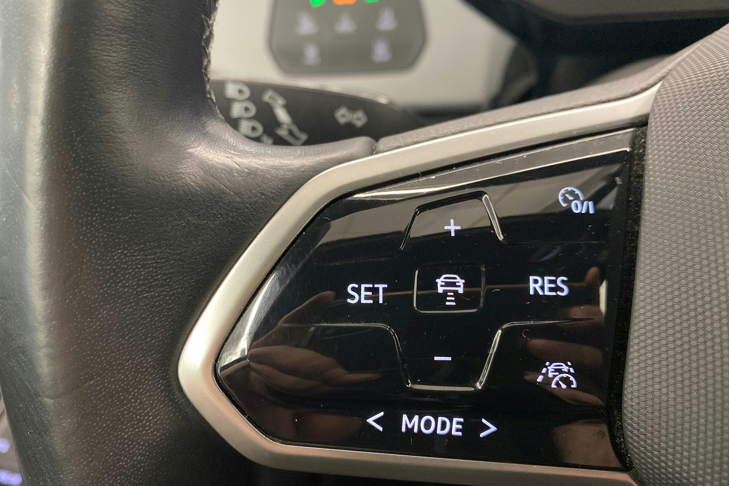 harmaa Volkswagen ID.3 2021 kuva 20.