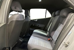 harmaa Volkswagen ID.3 2021 kuva 10.