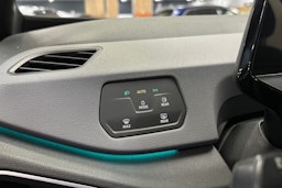 harmaa Volkswagen ID.3 2021 kuva 24.