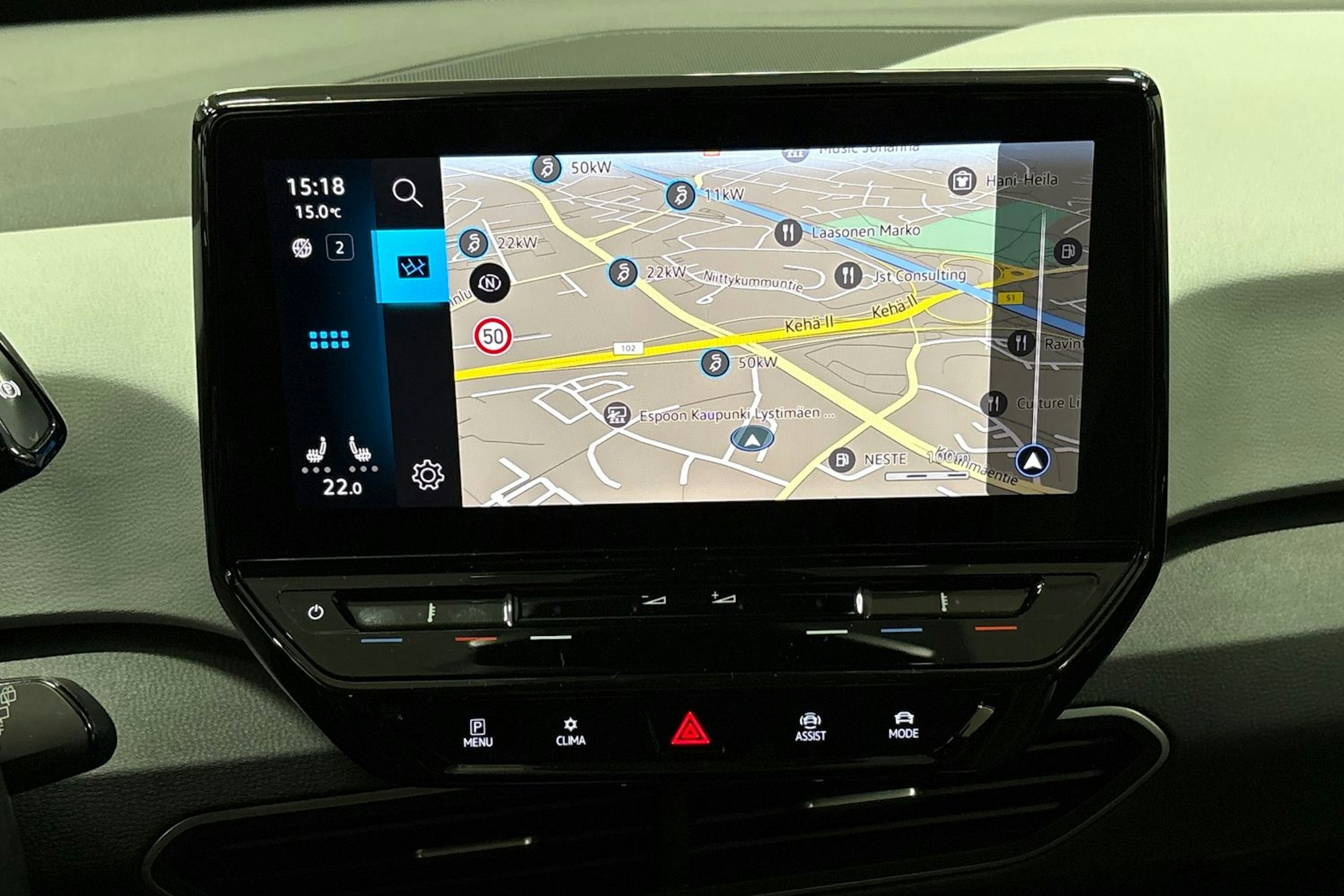 valkoinen Volkswagen ID.3 2021 kuva 12.