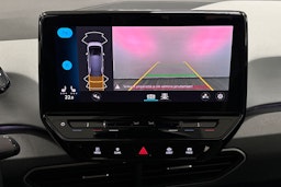 valkoinen Volkswagen ID.3 2021 kuva 13.