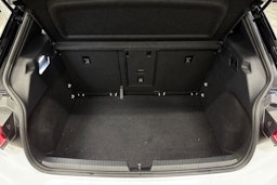 valkoinen Volkswagen ID.3 2021 kuva 14.