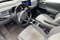 valkoinen Volkswagen ID.3 2021 kuva 3.